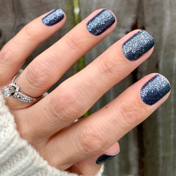 Moon River 💅✨ Color STREET NEW Sealed - Long Lasting Nail Polish Strips - Picture 1 of 2